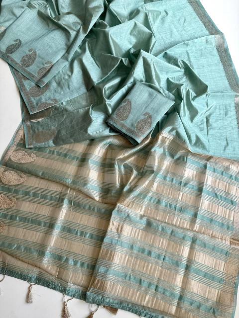 Vastrangan plain gala saree ladies garments manufacturers in surat